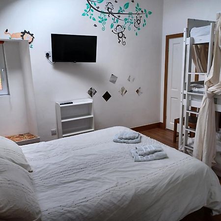 Voyage Hostel - Ensuite Family Rooms With Shared Kitchen Douglas Eksteriør bilde