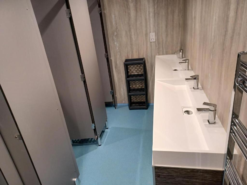 Voyage Hostel - Ensuite Family Rooms With Shared Kitchen Douglas Rom bilde